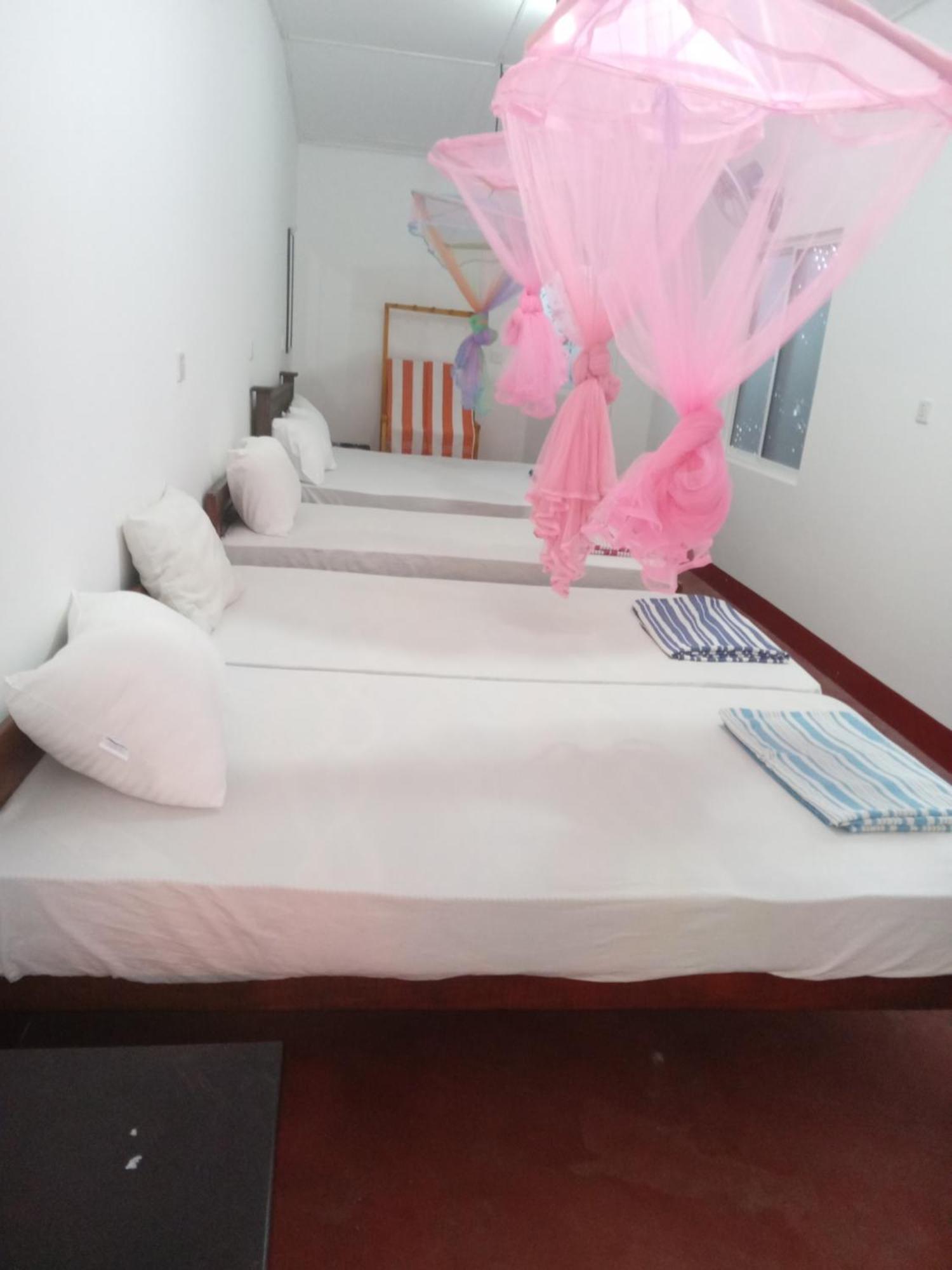 Vibushan Guest House Nilaveli Ngoại thất bức ảnh