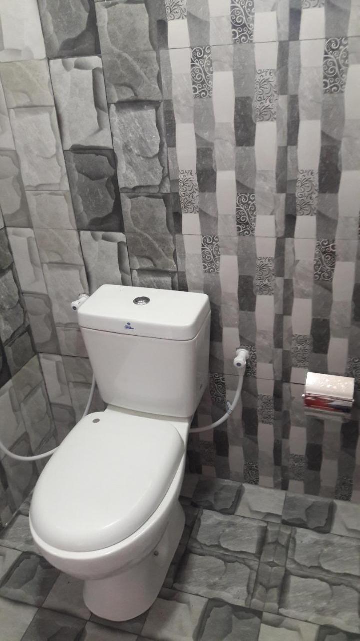 Vibushan Guest House Nilaveli Ngoại thất bức ảnh